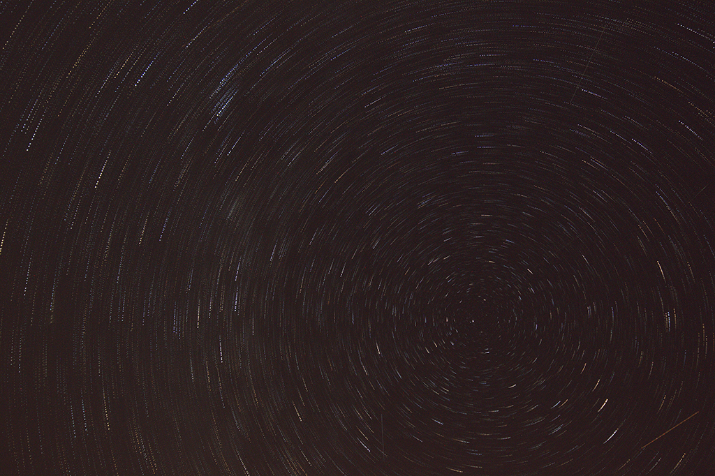 Dawn-StarTrails